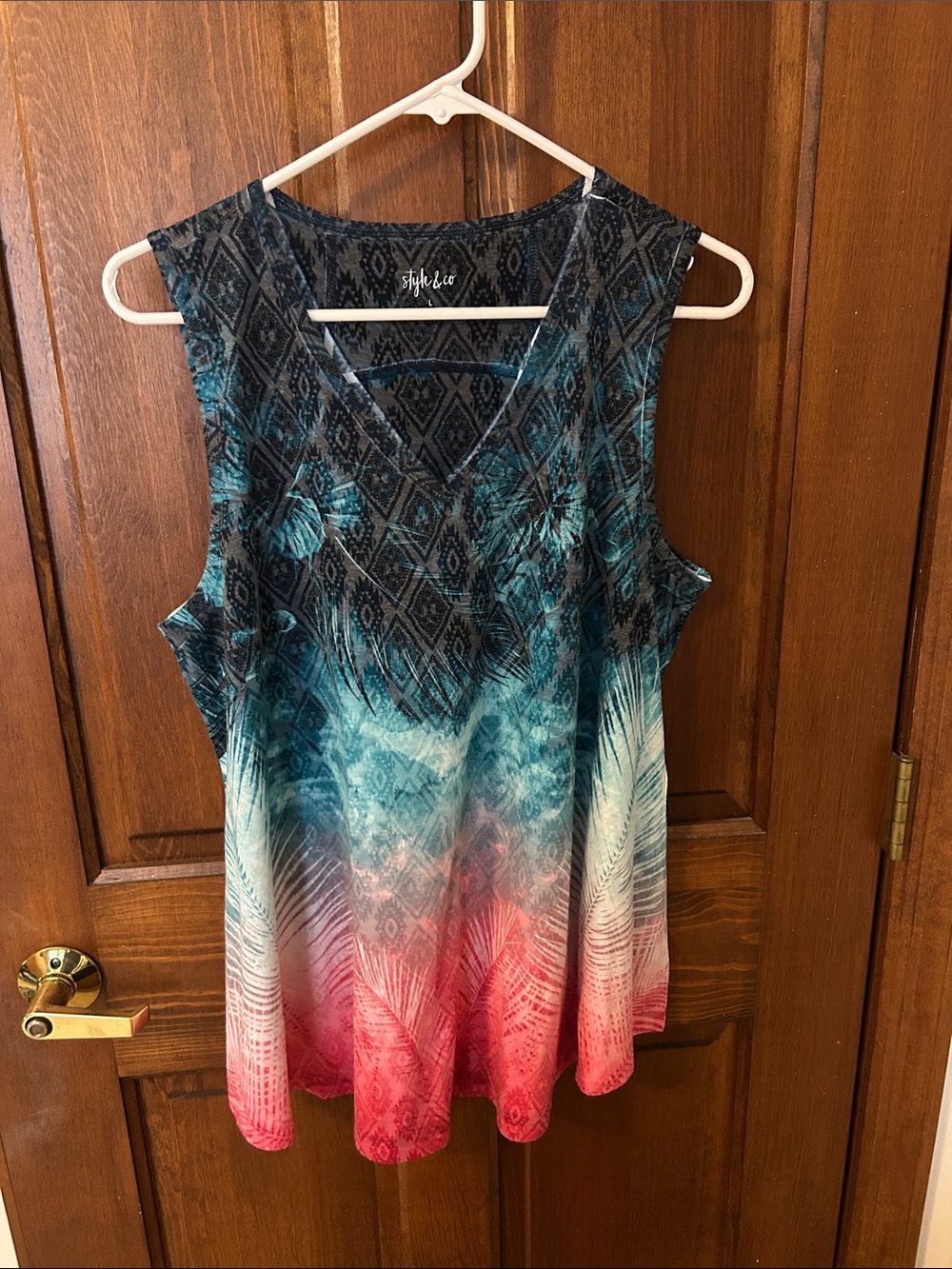 Style & Co. V-Neck Ombre Palm & Geometric Tank - Blue, White, Pink